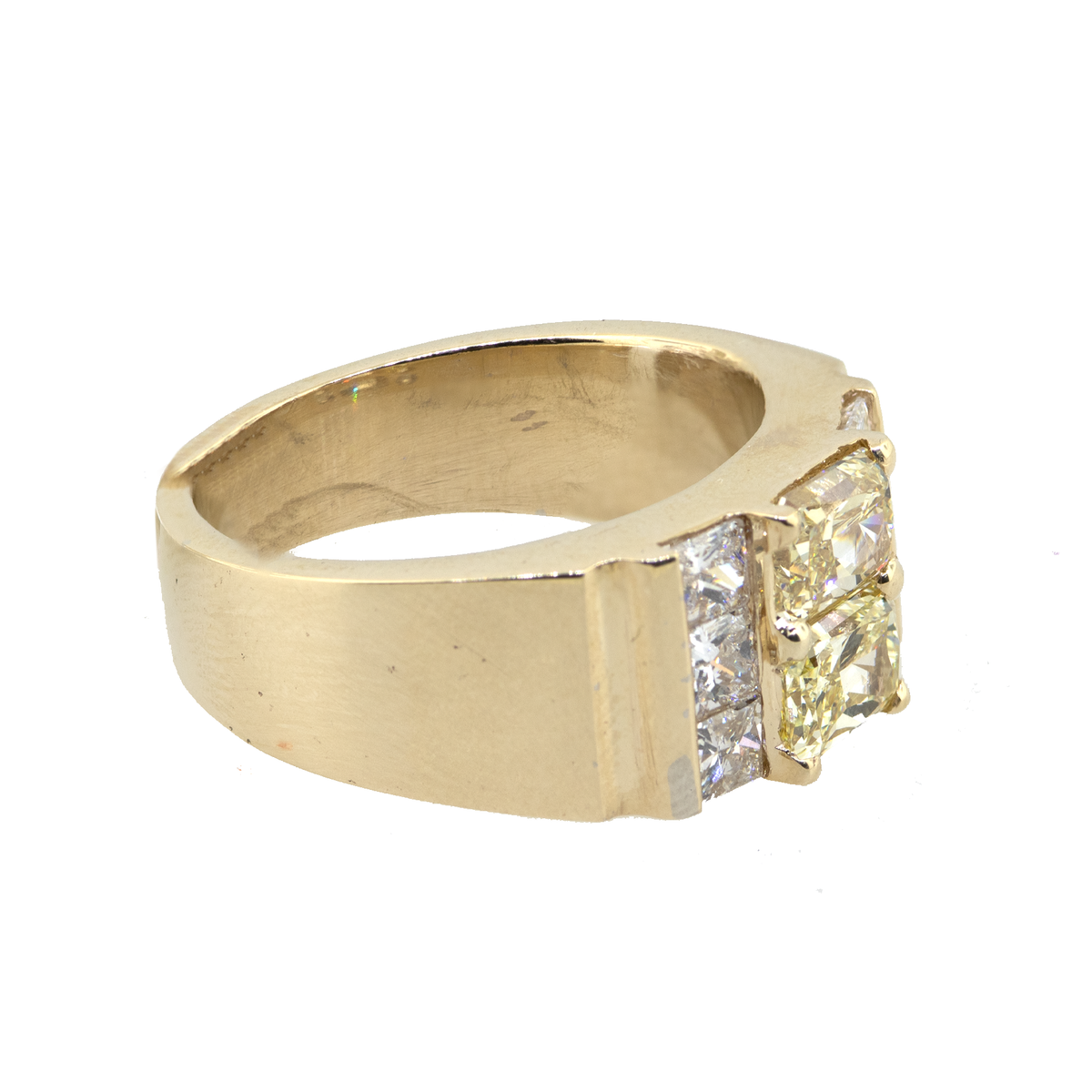 14KY 16.10 gm. RAD17 Gents Diamond Ring Yellow Diamond