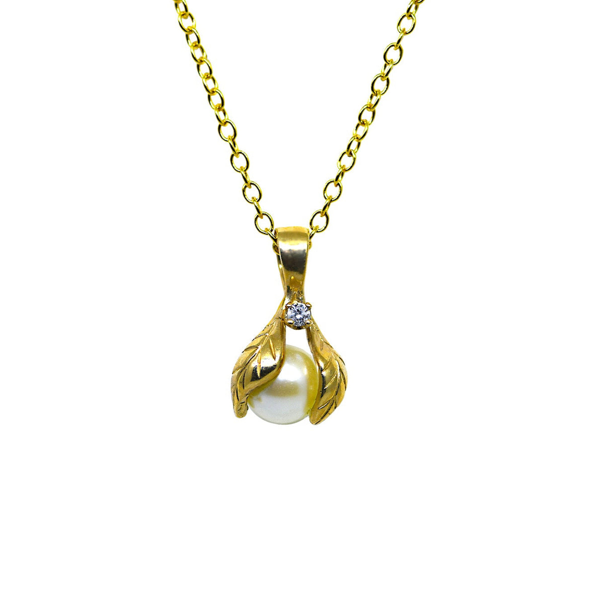 Yellow Gold Pearl and Diamond Pendant