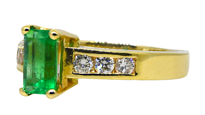 14KY Emerald & Diamond Ring