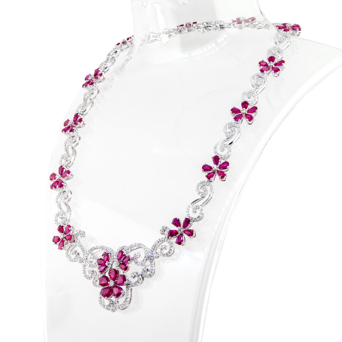 18kt White Gold Ruby Diamond Fancy Necklace