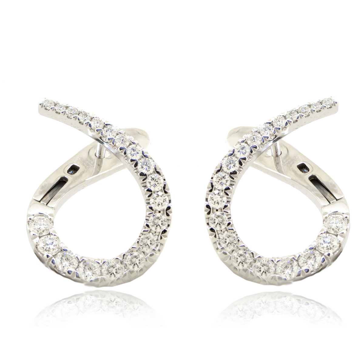 14KW 5.10 gm. Fancy Diamond Earrings