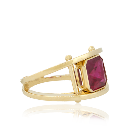14KY 15.10 gm. Handmade Synthetic Ruby Ring
