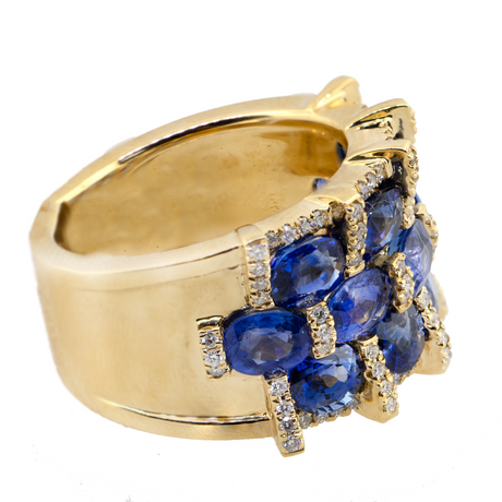 18KY 15.60 gm. Fancy Sapphire & Diamond Ring 3-Row