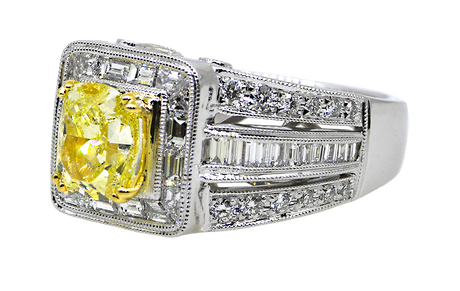 18KWY Fancy Diamond Ring