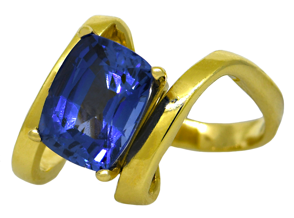 18KY Lab Grown Sapphire Ring