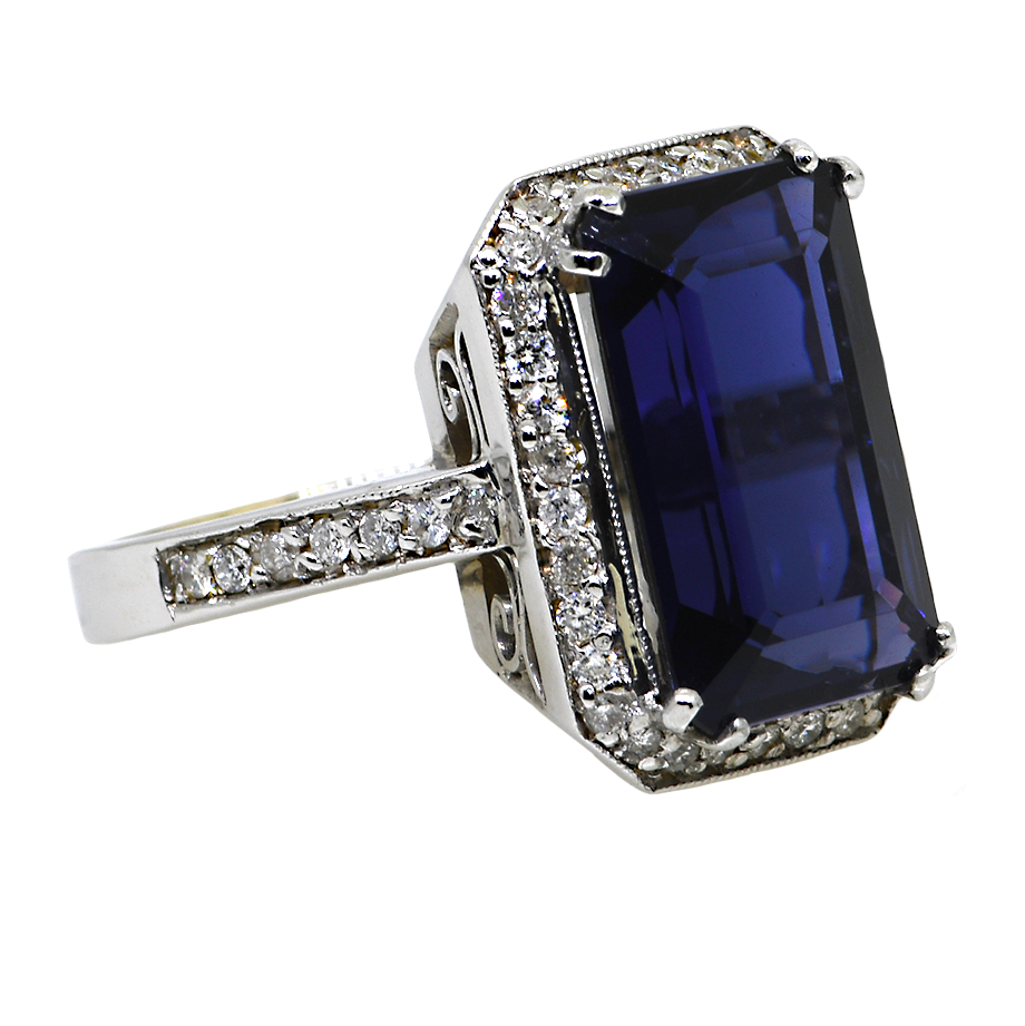 18K Lolite and Diamond Ring