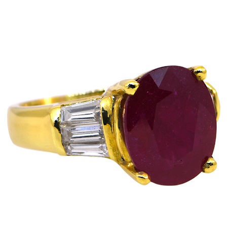 18KY Ruby (filled) and Diamond Ring