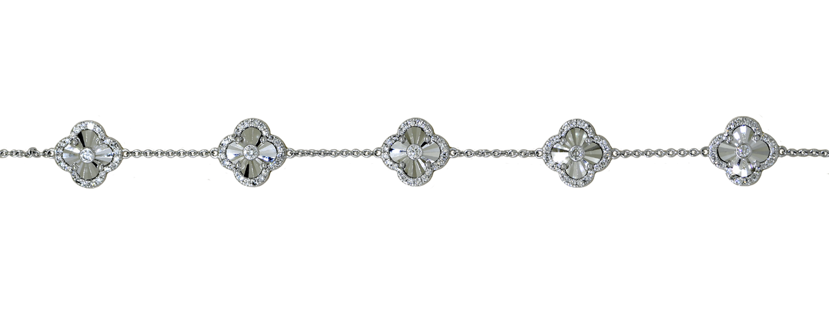 14KW Diamond Clover Station Bracelet