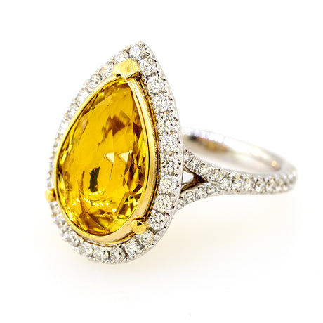 18KT White Gold Ladies Pear Shaped Genuine Golden Beryl and Diamond Ring