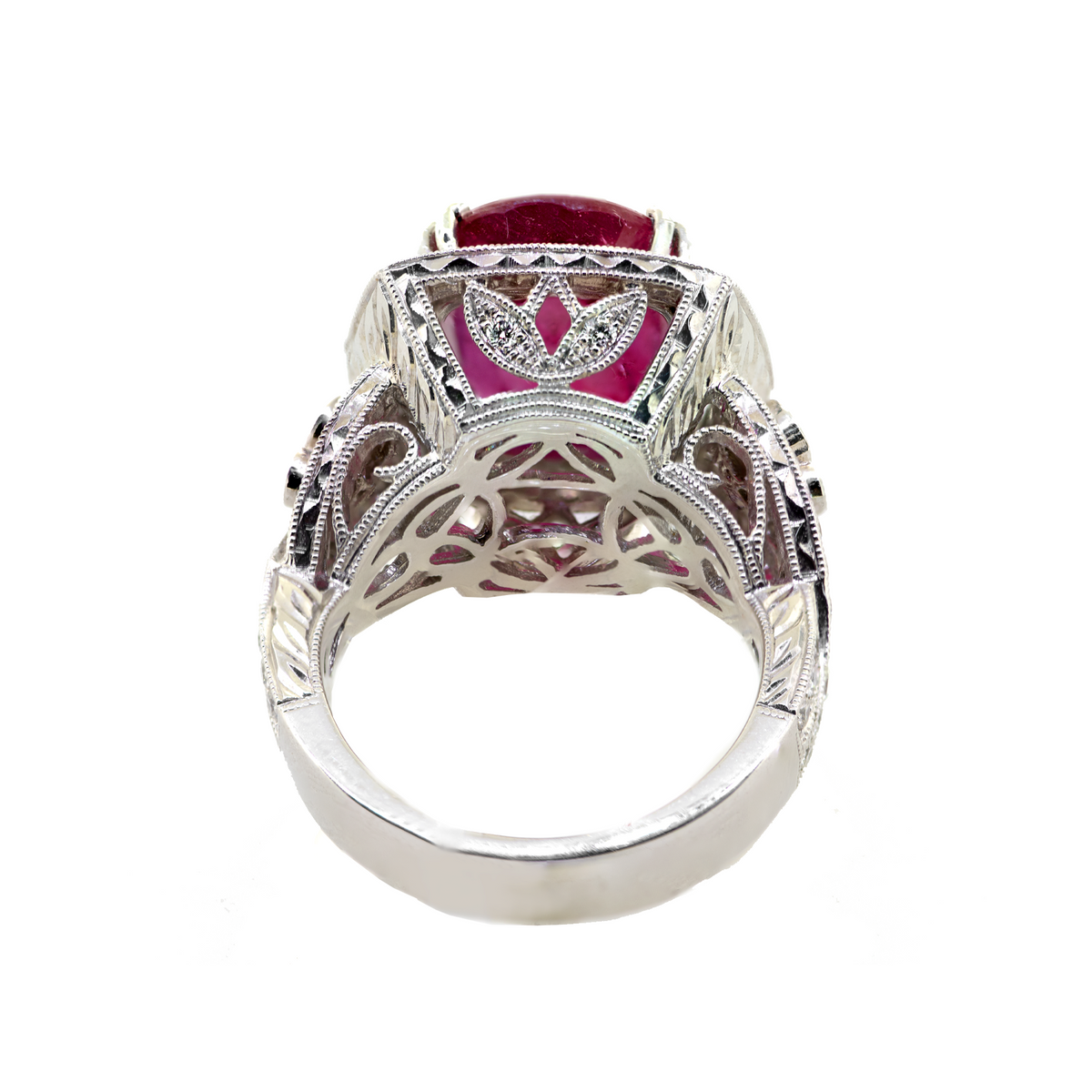 18K 13.70gm Ruby & Diamond Ring