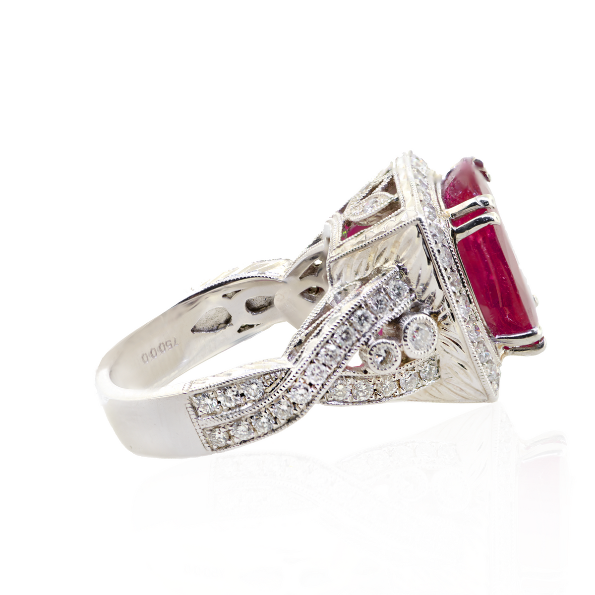 18K 13.70gm Ruby & Diamond Ring