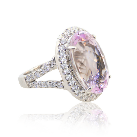 18KW 7.50gm Kunzite & Diamond Ring